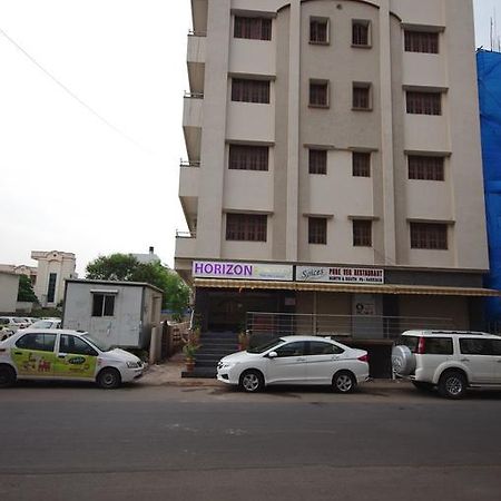 Hotel Horizon Residency Haiderabad Buitenkant foto