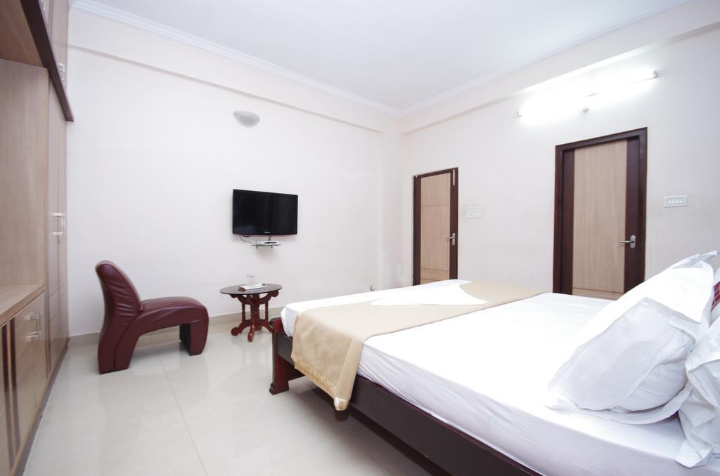 Hotel Horizon Residency Haiderabad Kamer foto